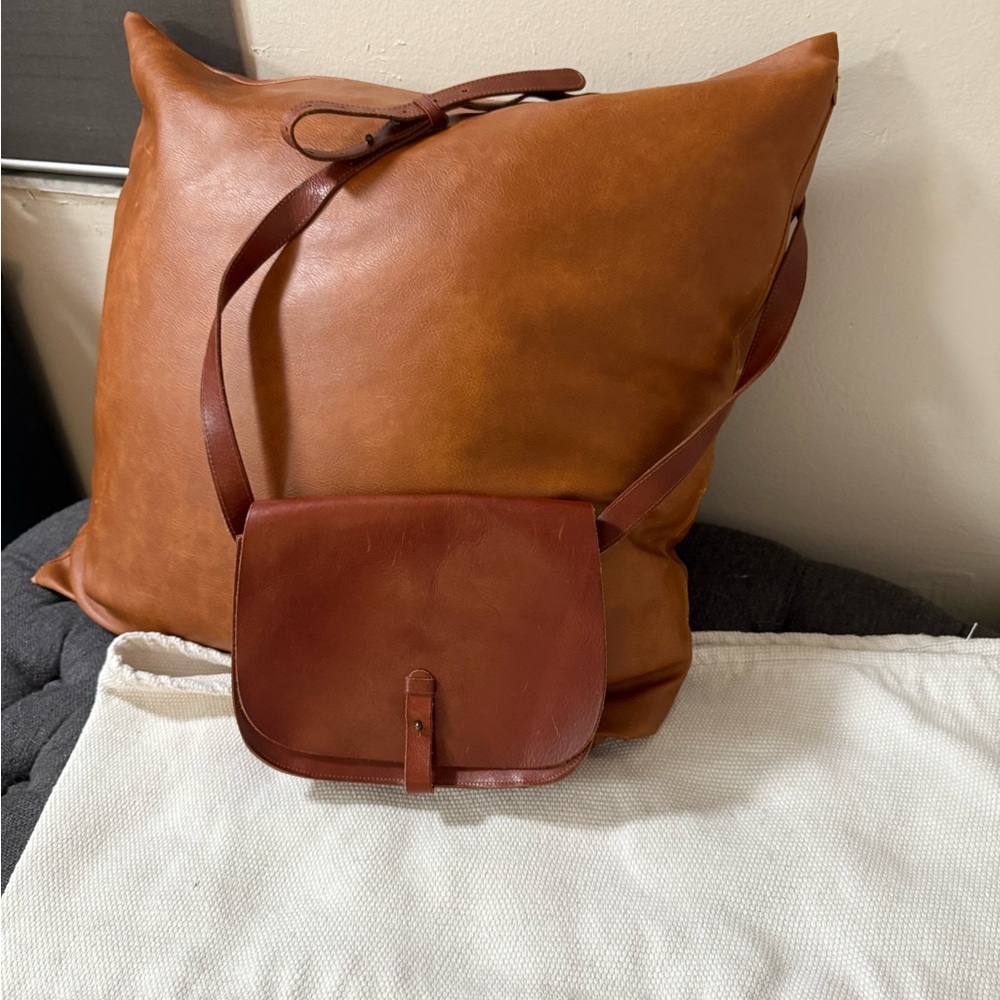 Lucky Brand Caramel Leather Piece